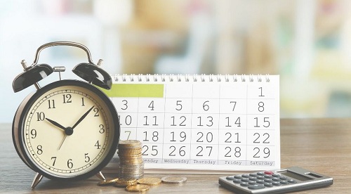 Česká pošta od 1. 1. 2026 zvyšuje poplatek za výplaty důchodů v hotovosti na 94 Kč